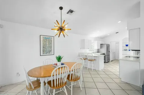 1643 Oak Berry Circle Wellington FL 33414