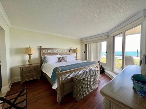 3870 N Highway A1a Hutchinson Island FL 34949
