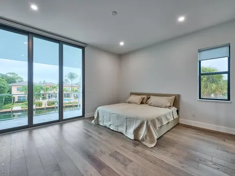 2751 Ne 22nd Court Pompano Beach FL 33062