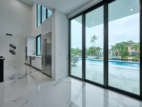 2751 Ne 22nd Court Pompano Beach FL 33062