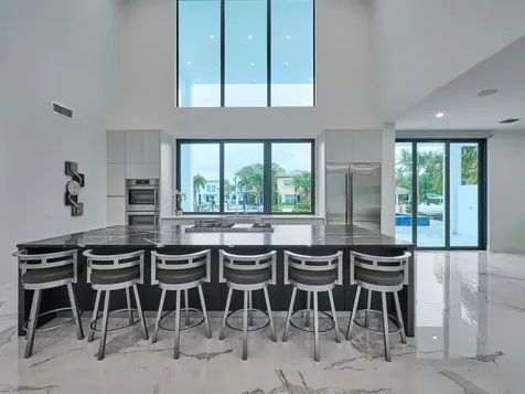 2751 Ne 22nd Court Pompano Beach FL 33062
