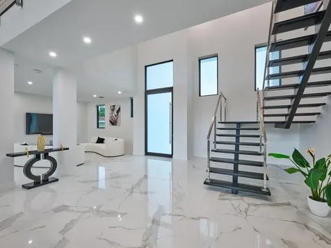 2751 Ne 22nd Court Pompano Beach FL 33062