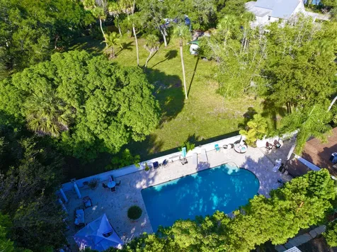1009 S Indian River Drive Fort Pierce FL 34950