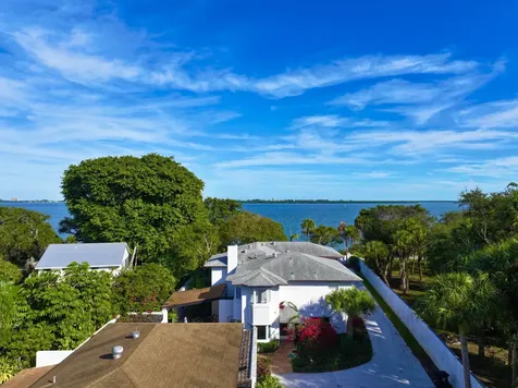 1009 S Indian River Drive Fort Pierce FL 34950