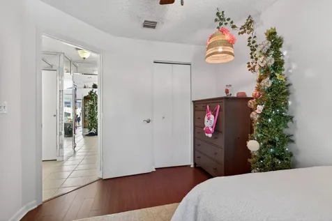 2606 Nw 123rd Way Coral Springs FL 33065