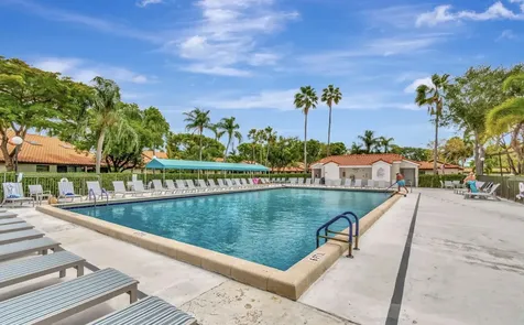 6165 Sunny Pointe Circle Delray Beach FL 33484