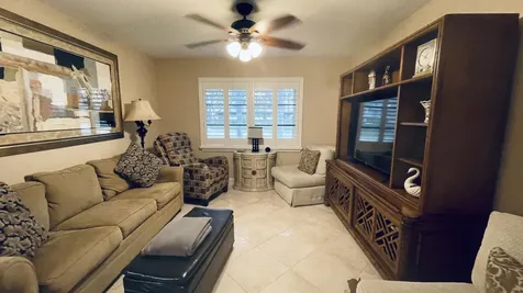 6165 Sunny Pointe Circle Delray Beach FL 33484