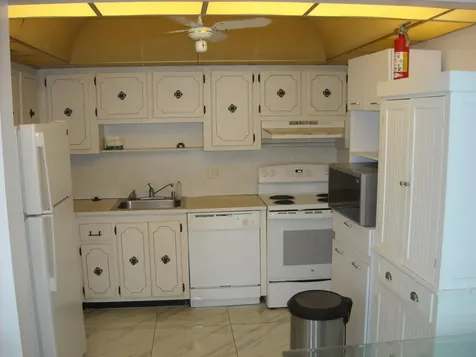 103 Greenbrier C West Palm Beach FL 33417