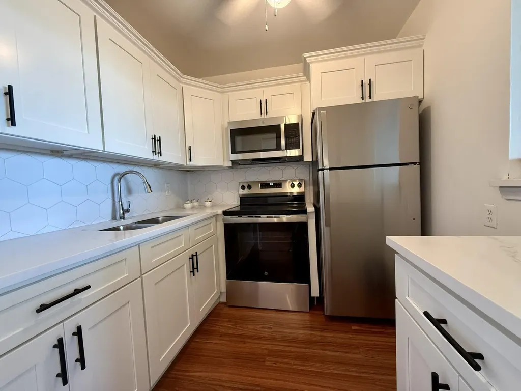 158 Easthampton G West Palm Beach FL 33417