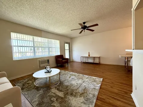 158 Easthampton G West Palm Beach FL 33417