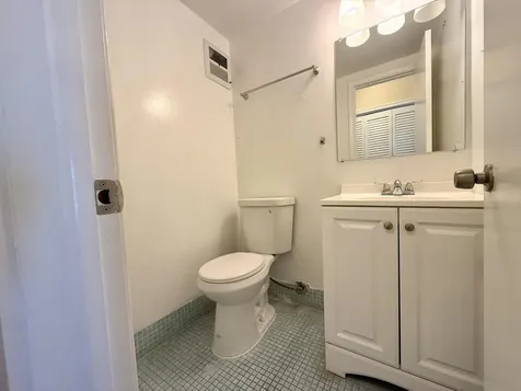 158 Easthampton G West Palm Beach FL 33417
