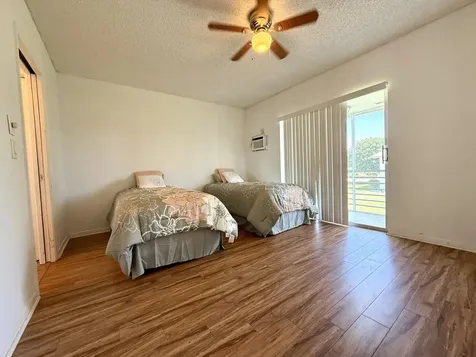 158 Easthampton G West Palm Beach FL 33417