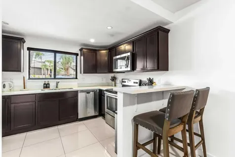 1665 Cabot Lane Wellington FL 33414