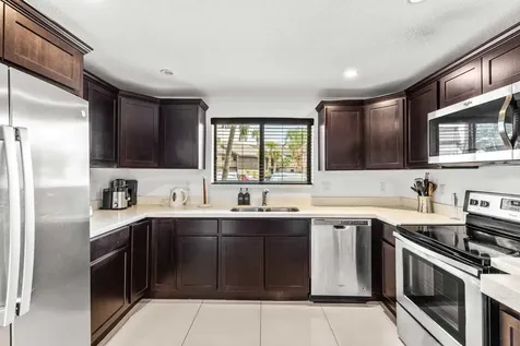1665 Cabot Lane Wellington FL 33414
