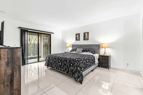 1665 Cabot Lane Wellington FL 33414