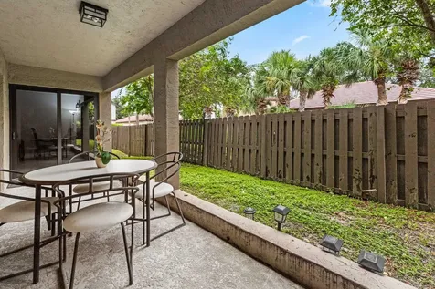 1665 Cabot Lane Wellington FL 33414