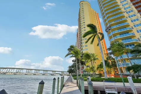 2640 Lake Shore Drive Riviera Beach FL 33404