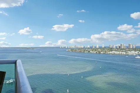 2640 Lake Shore Drive Riviera Beach FL 33404