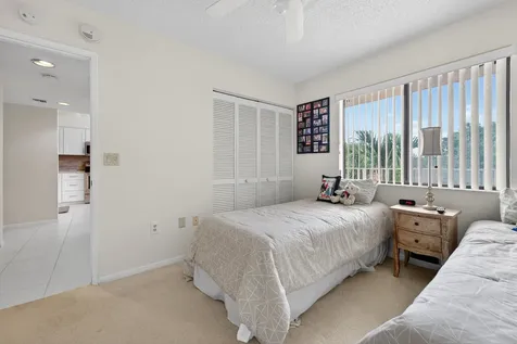 6269 Pointe Regal Circle Delray Beach FL 33484