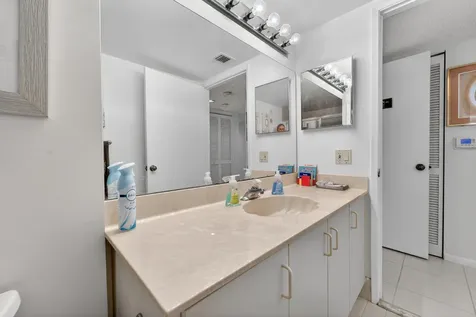6269 Pointe Regal Circle Delray Beach FL 33484
