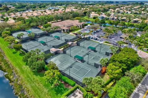 7909 Seagrape Shores Drive Lake Worth FL 33467