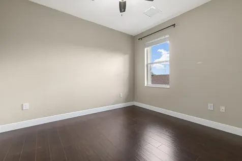 166 Bella Vista Way Royal Palm Beach FL 33411