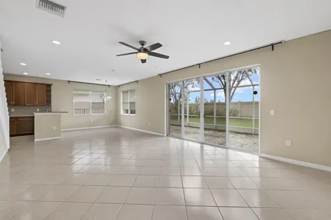 166 Bella Vista Way Royal Palm Beach FL 33411