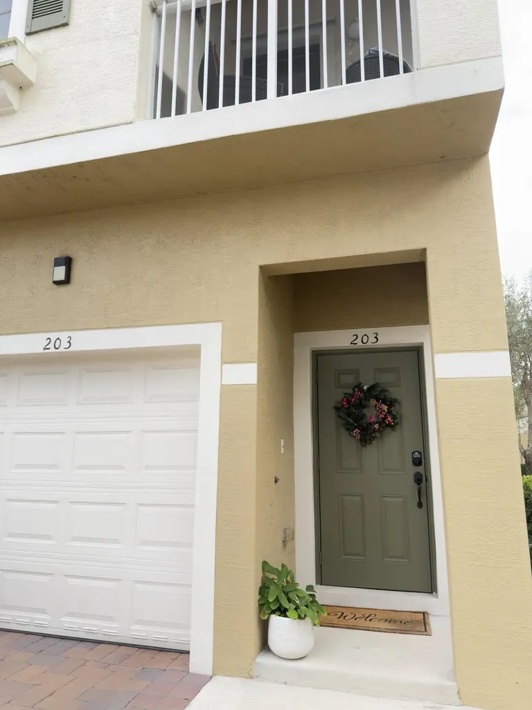 1560 Se Wilshire Place Stuart FL 34994