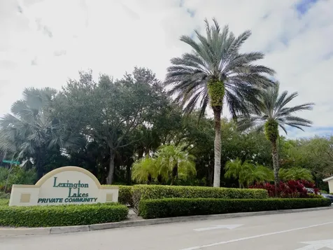 1560 Se Wilshire Place Stuart FL 34994