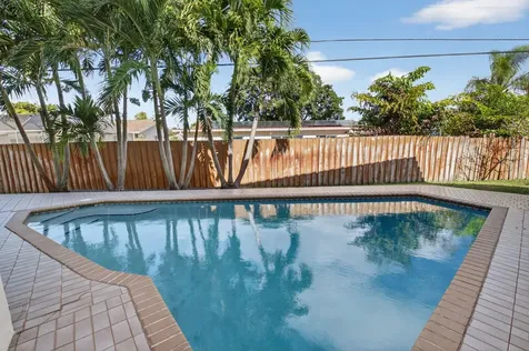 4517 NW 5th Avenue Boca Raton FL 33431