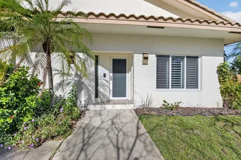 4517 NW 5th Avenue Boca Raton FL 33431