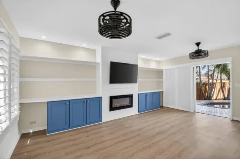 4517 NW 5th Avenue Boca Raton FL 33431