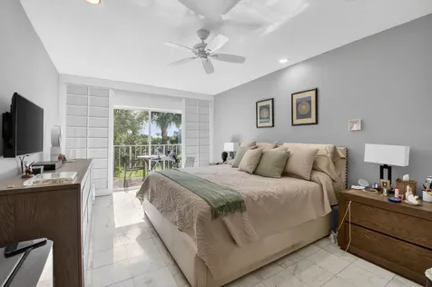 7369 Orangewood Lane Boca Raton FL 33433