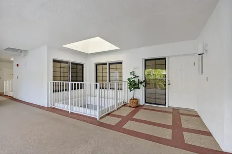 7369 Orangewood Lane Boca Raton FL 33433