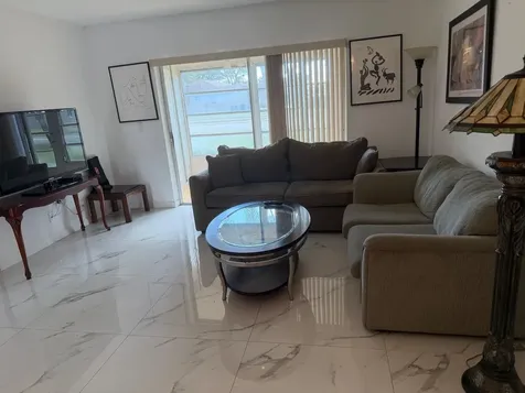 6 Abbey Lane Delray Beach FL 33446