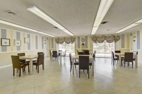 6 Abbey Lane Delray Beach FL 33446
