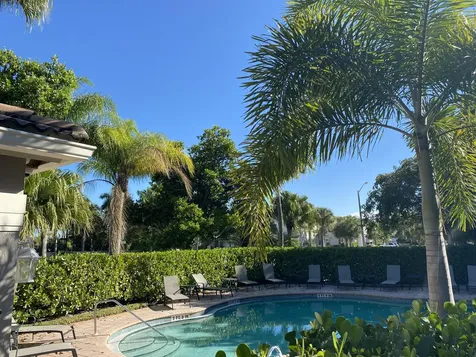 4456 Regal Court Delray Beach FL 33445