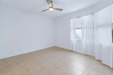 2590 Bella Vista Circle Vero Beach FL 32966