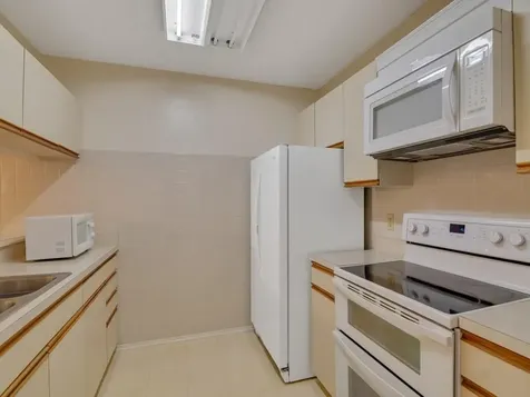 27 Plantation Drive Vero Beach FL 32966