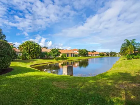 6124 57th Court Vero Beach FL 32967