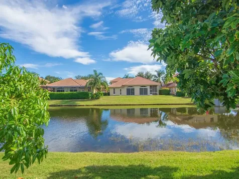 6124 57th Court Vero Beach FL 32967