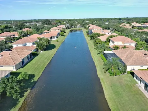 6124 57th Court Vero Beach FL 32967