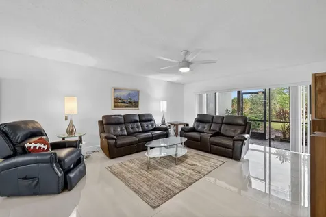 3300 Twin Lakes Terrace Fort Pierce FL 34951