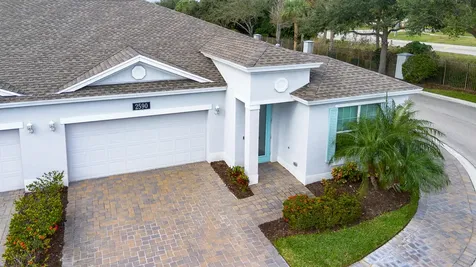 2590 Bella Vista Circle Vero Beach FL 32966