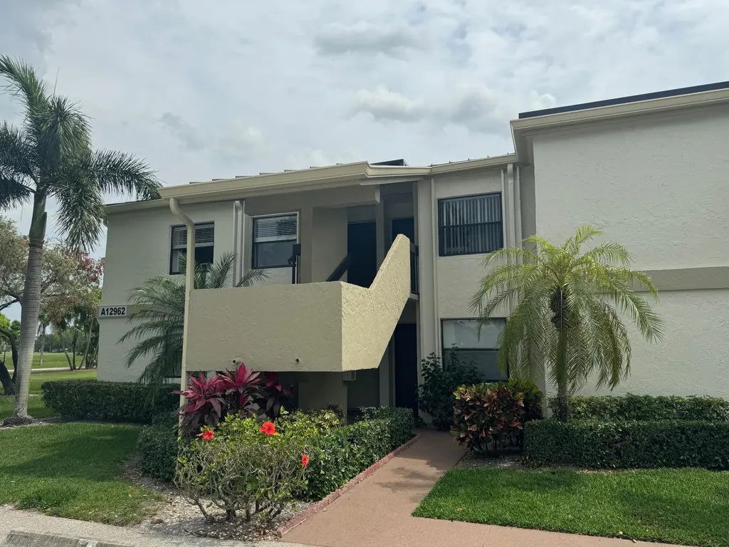 12962 Briarlake Drive Palm Beach Gardens FL 33418