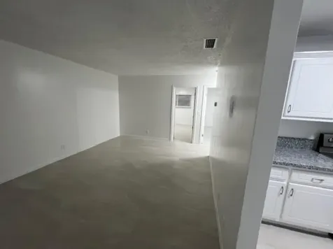 1200 Broadway Lantana FL 33462