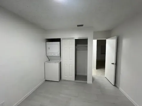 1200 Broadway Lantana FL 33462