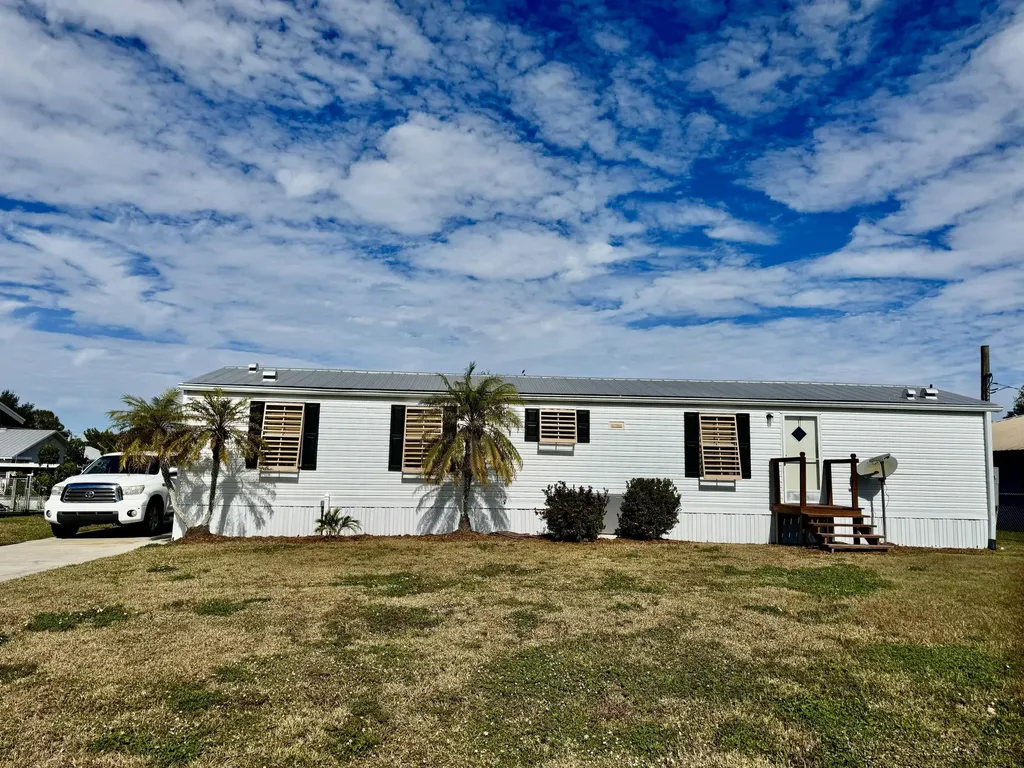 2305 Se 31st Street Okeechobee FL 34974