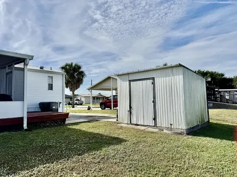 2305 Se 31st Street Okeechobee FL 34974