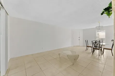 10821 N Military Trail Palm Beach Gardens FL 33410